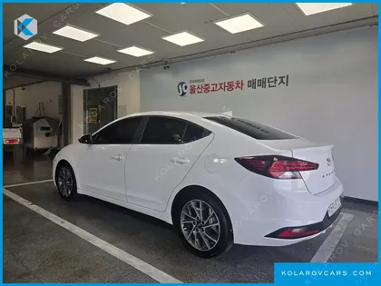 HYUNDAI ELANTRA (AVANTE) 1.6