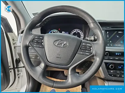 HYUNDAI SONATA 2.0 HEV
