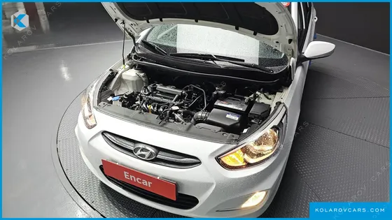 HYUNDAI ACCENT WIT 1.4 VVT MODERN