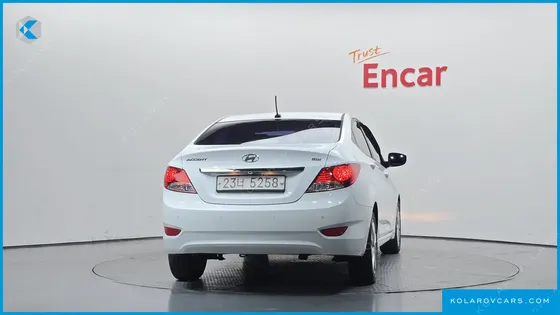 HYUNDAI ACCENT 1.6 GDI TOP