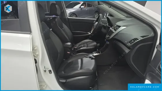HYUNDAI ACCENT 1.6 GDI TOP