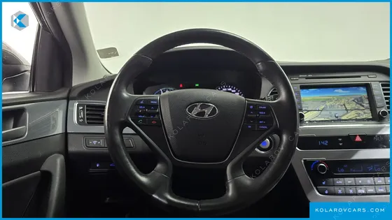 HYUNDAI SONATA 2.0 HEV