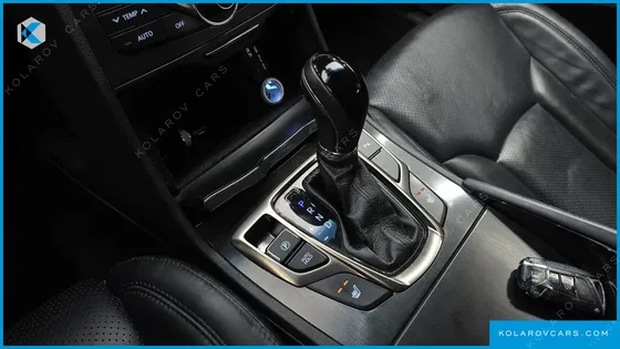 HYUNDAI GRANDEUR PREMIUM