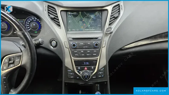 HYUNDAI GRANDEUR PREMIUM