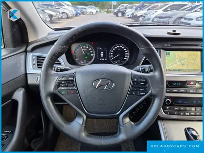 HYUNDAI SONATA 2.0 HEV
