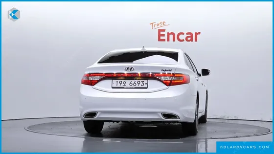 HYUNDAI GRANDEUR PREMIUM