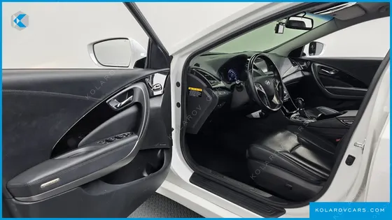 HYUNDAI GRANDEUR PREMIUM