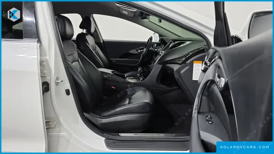 HYUNDAI GRANDEUR PREMIUM