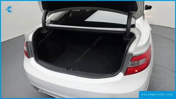 HYUNDAI GRANDEUR PREMIUM