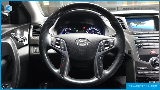 HYUNDAI GRANDEUR PREMIUM