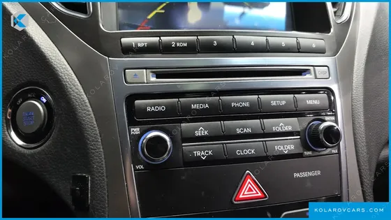 HYUNDAI GRANDEUR PREMIUM