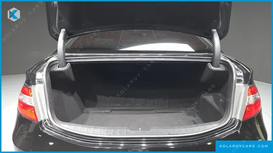 HYUNDAI GRANDEUR PREMIUM