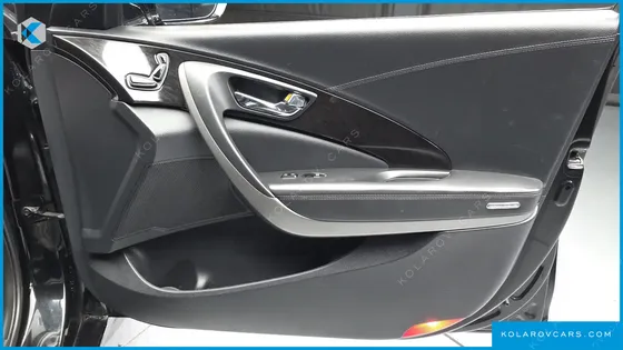 HYUNDAI GRANDEUR PREMIUM