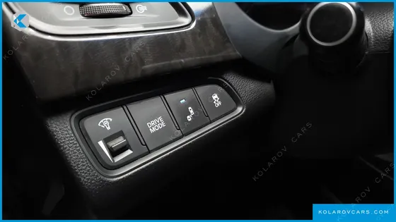 HYUNDAI GRANDEUR PREMIUM