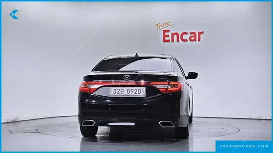 HYUNDAI GRANDEUR PREMIUM
