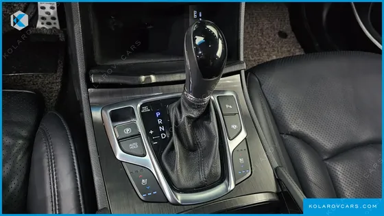 HYUNDAI GRANDEUR PREMIUM