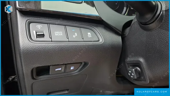 HYUNDAI GRANDEUR PREMIUM