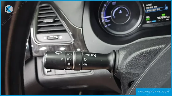 HYUNDAI GRANDEUR PREMIUM