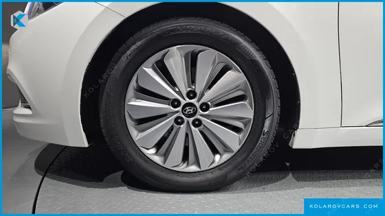 HYUNDAI GRANDEUR PREMIUM