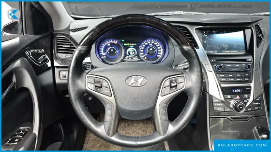 HYUNDAI GRANDEUR PREMIUM