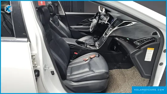 HYUNDAI GRANDEUR PREMIUM