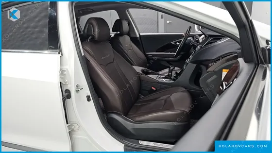 HYUNDAI GRANDEUR PREMIUM