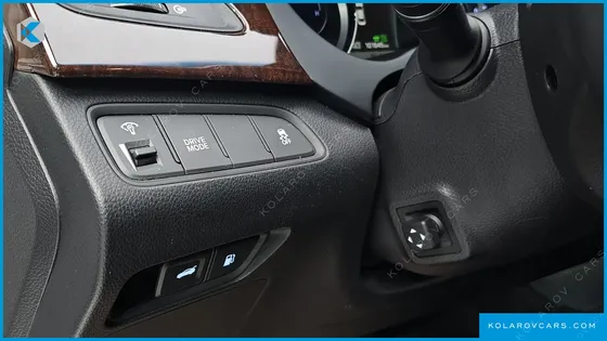 HYUNDAI GRANDEUR PREMIUM