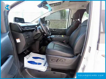 HYUNDAI STARIA 4WD CAMPER
