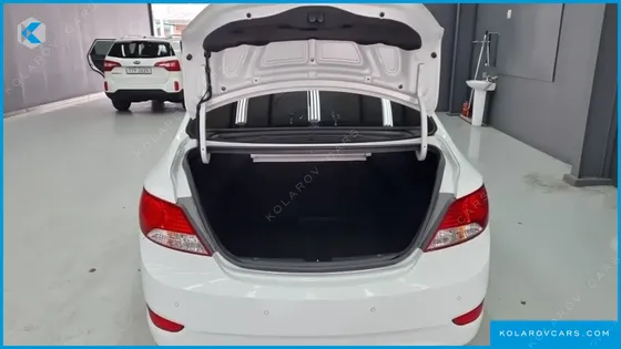 HYUNDAI ACCENT 1.4 VVT MODERN