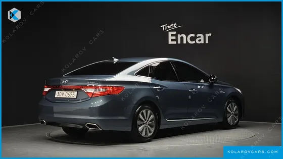HYUNDAI GRANDEUR PREMIUM