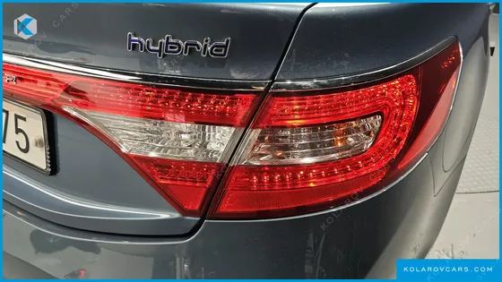HYUNDAI GRANDEUR PREMIUM