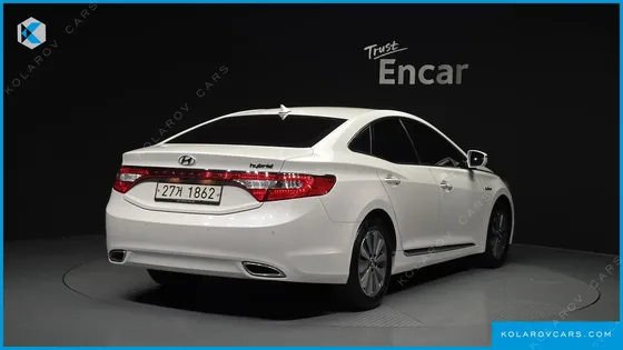HYUNDAI GRANDEUR PREMIUM