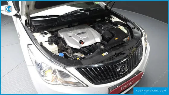 HYUNDAI GRANDEUR PREMIUM