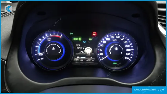 HYUNDAI GRANDEUR PREMIUM