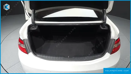 HYUNDAI GRANDEUR PREMIUM