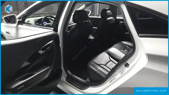 HYUNDAI GRANDEUR PREMIUM