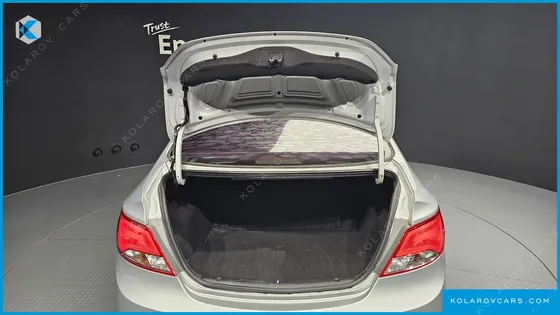 HYUNDAI ACCENT 1.4 VVT MODERN