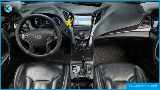 HYUNDAI GRANDEUR PREMIUM