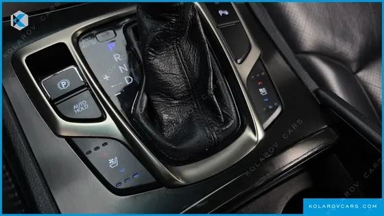 HYUNDAI GRANDEUR PREMIUM