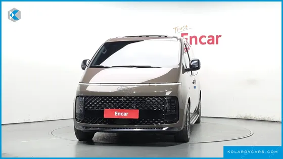 HYUNDAI STARIA HEV 1.6 LOUNGE 7-SEATER