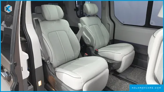 HYUNDAI STARIA HEV 1.6 LOUNGE 7-SEATER