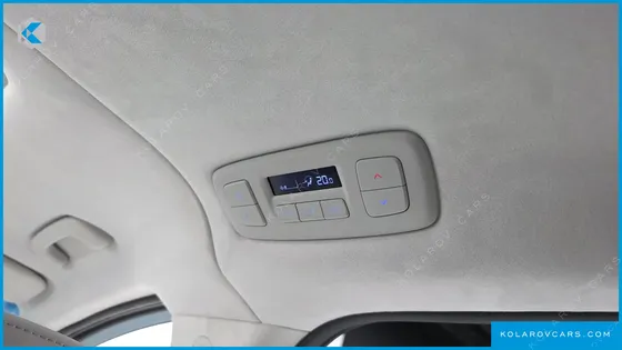 HYUNDAI STARIA HEV 1.6 LOUNGE 7-SEATER