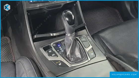 HYUNDAI GRANDEUR PREMIUM