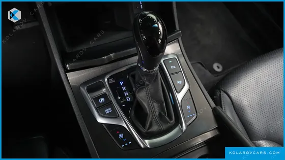 HYUNDAI GRANDEUR PREMIUM COLLECTION