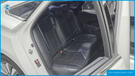 HYUNDAI GRANDEUR PREMIUM COLLECTION