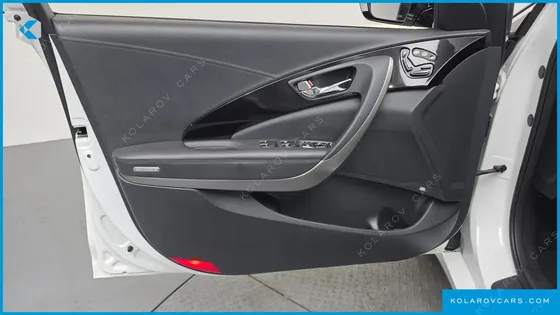 HYUNDAI GRANDEUR PREMIUM COLLECTION