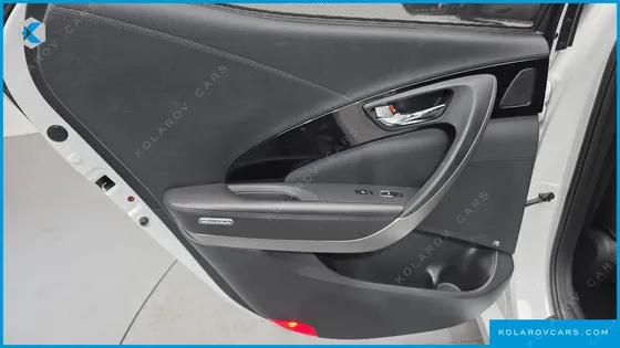 HYUNDAI GRANDEUR PREMIUM COLLECTION