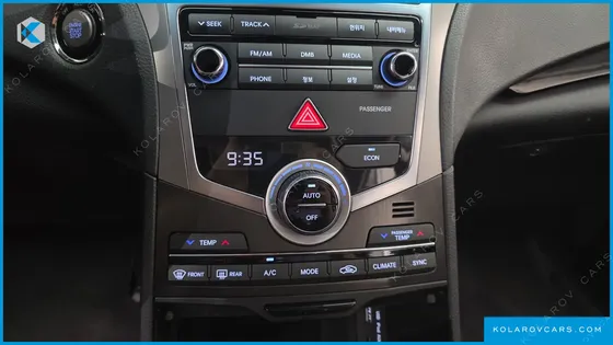 HYUNDAI GRANDEUR PREMIUM COLLECTION