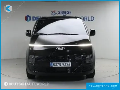 HYUNDAI STARIA CARGO 5-SEATER