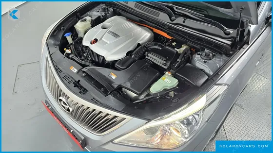 HYUNDAI GRANDEUR PREMIUM